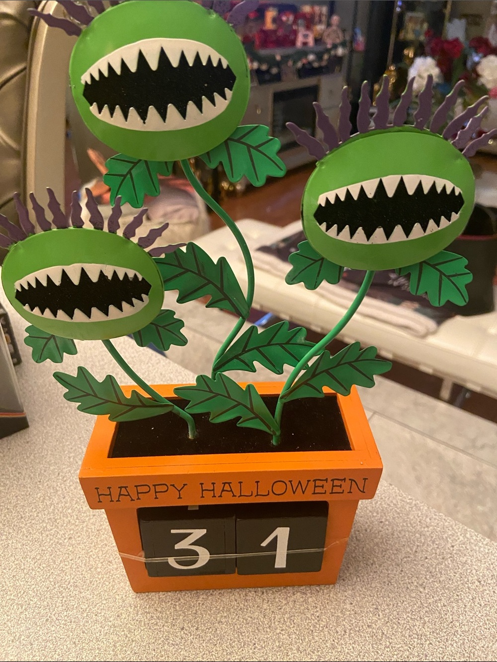 Happy Halloween Green Carnivorous Plant Tabletop Décor - Picture 2 of 3